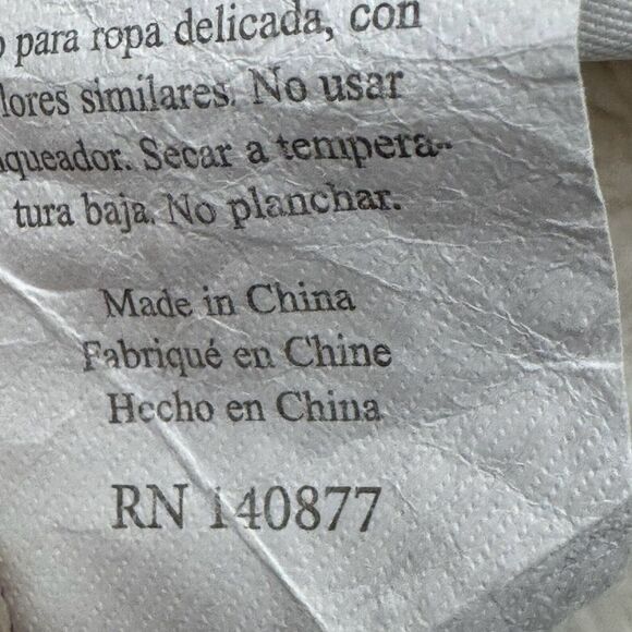 ♥️ The Peanut shell STELLA Yellow Cream
Gray Baby Blanket Dahlia Flowers - Picture 8 of 12